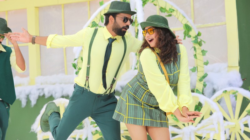 ಮ್ಯಾಟ್ನಿ ಜೋಡಿಯ ಕಲರ್ ಫುಲ್ Photo Album : ಸತೀಶ್ ಜೊತೆ ರಚಿತಾ