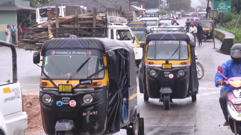 ಕಾವೇರಿ ತವರು ಕೊಡಗಿನಲ್ಲೇ ತಟ್ಟದ ಬಂದ್ ಬಿಸಿ