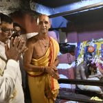 ರಾಜ್ಯಕ್ಕೆ ಉತ್ತಮ ಮಳೆಯಾಗಲೆಂದು ಹಾಸನಾಂಬೆಗೆ ಭಕ್ತಿಯಿಂದ ಪ್ರಾರ್ಥನೆ ಸಲ್ಲಿಸಿದ ಸಿಎಂ