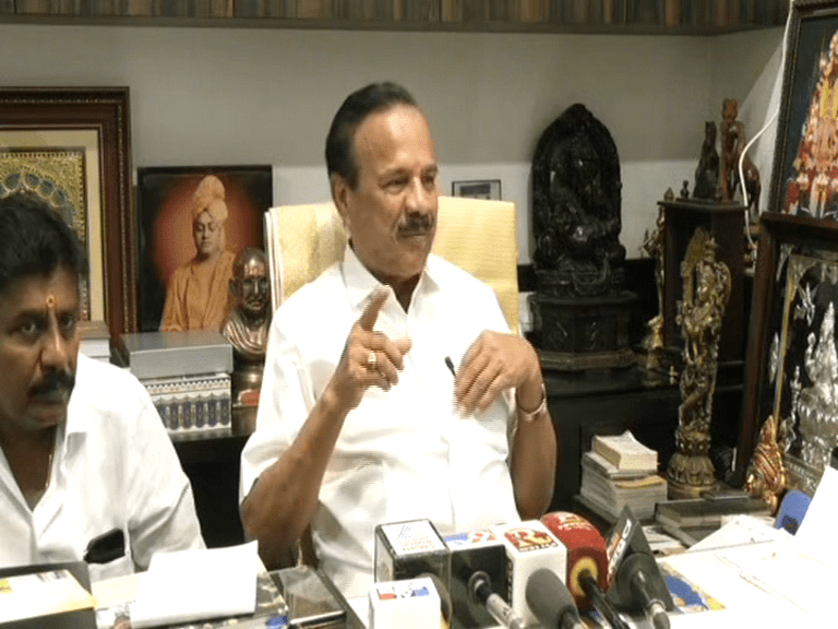 ದಯವಿಟ್ಟು ರಾಜ್ಯ ನಾಯಕರನ್ನ ವಿಶ್ವಾಸಕ್ಕೆ ತೆಗೆದುಕೊಳ್ಳಿ: ಹೈಕಮಾಂಡ್‌ ನಡೆಗೆ ಸದಾನಂದಗೌಡ ಬೇಸರ