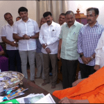 ಸಿದ್ದಗಂಗಾ ಶ್ರೀಗಳ ಮುಂದೆ ಚುನಾವಣಾ ಸೋಲಿನ ನೋವು ತೋಡಿಕೊಂಡ ವಿ.ಸೋಮಣ್ಣ