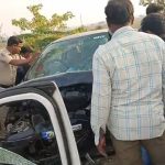 ಕಾರುಗಳ ಮುಖಾಮುಖಿ ಡಿಕ್ಕಿ – ನೌಕಾಪಡೆ ಅಧಿಕಾರಿಯ ಪತ್ನಿ, ಮಗಳು ಸೇರಿ ಐವರ ಸಾವು