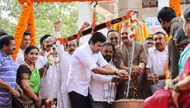 ಐತಿಹಾಸಿಕ ಕಡಲೆಕಾಯಿ ಪರಿಷೆಗೆ ಚಾಲನೆ- 3 ದಿನಗಳ ಕಾಲ ಬೆಂಗಳೂರಲ್ಲಿ ಗ್ರಾಮೀಣ ವೈಭವ