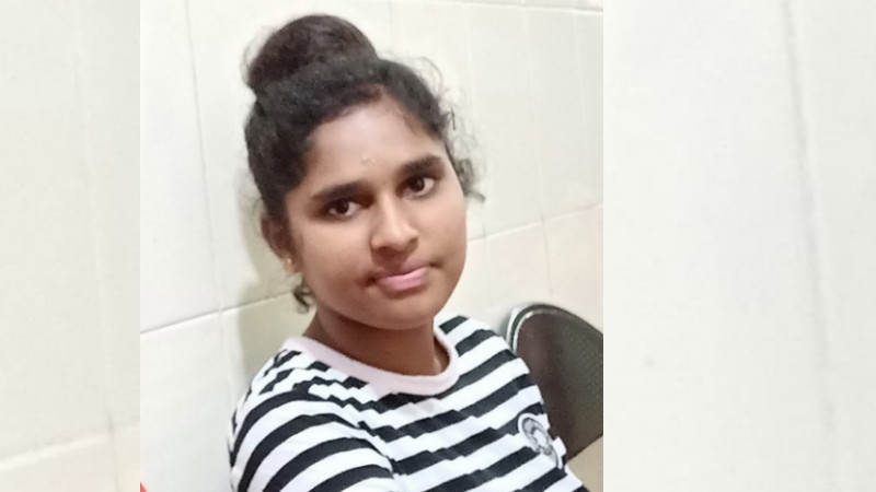 ಮನೆಯಲ್ಲಿ ಯಾರೂ ಇಲ್ಲದಾಗ ಯುವತಿ ನೇಣಿಗೆ ಶರಣು- ಕಾರಣ ನಿಗೂಢ