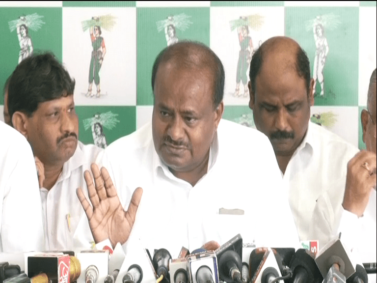 ಕರಸೇವಕರ ಮೇಲೆ ಸರ್ಕಾರ ದಬ್ಬಾಳಿಕೆ ಮಾಡ್ತಿದೆ: ಹೆಚ್‌ಡಿಕೆ ವಾಗ್ದಾಳಿ