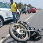 ಬೈಕ್‌ಗೆ ಕಾರು ಡಿಕ್ಕಿ – ದಂಪತಿ ದಾರುಣ ಸಾವು