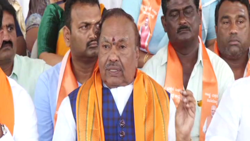 ಧರ್ಮಸ್ಥಳದಲ್ಲಿ ಹಿಂದೂಗಳ ಪುಣ್ಯಸ್ನಾನ ಅಪವಿತ್ರಗೊಳಿಸುವ ಪ್ರಯತ್ನ ನಡೆದಿದೆ: ಈಶ್ವರಪ್ಪ ಬಾಂಬ್‌