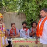 ಮಹಾರಾಜರ ಗೆಟಪ್‌ನಲ್ಲಿ ಬಂದು ಮತದಾನ ಮಾಡಿದ ವ್ಯಕ್ತಿ