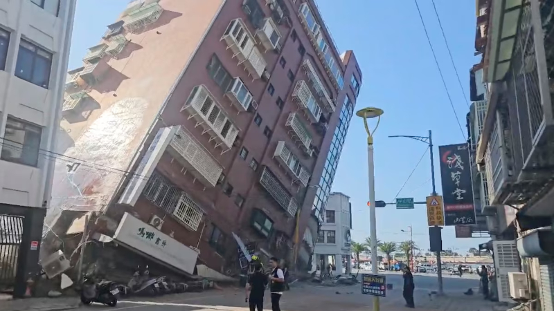Taiwan Earthquake – 7.4 ತೀವ್ರತೆಯ ಪ್ರಬಲ ಭೂಕಂಪ – ಸುನಾಮಿ ಎಚ್ಚರಿಕೆ