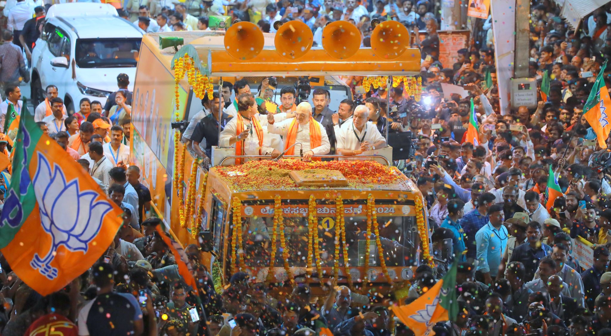 ಕಾಂಗ್ರೆಸ್‌ನವ್ರಿಗೆ ಚೊಂಬು ಈಗಲೇ ಫಲಿತಾಂಶದ ರೂಪದಲ್ಲಿ ಕಾಣ್ತಿದೆ: ಅಮಿತ್ ಶಾ ತಿರುಗೇಟು