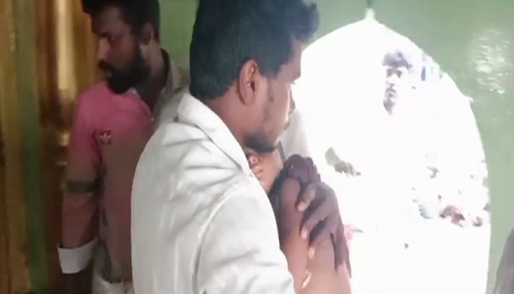 ಅಂತ್ಯಸಂಸ್ಕಾರದ ವೇಳೆ ಕೆಮ್ಮಿದ ಕಂದಮ್ಮ- ಇಳಕಲ್ ನಗರದಲ್ಲಿ ಅಚ್ಚರಿ ಘಟನೆ