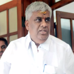 ಮಹಿಳೆಯ ಅಪಹರಣ ಪ್ರಕರಣ- ಹೆಚ್‌.ಡಿ ರೇವಣ್ಣ ನಿರೀಕ್ಷಣಾ ಜಾಮೀನು ಅರ್ಜಿ ವಜಾ