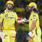 ಕೊನೆಯಲ್ಲಿ ಕ್ರೀಸ್‌ ಬಿಟ್ಟುಕೊಡದ ಮಹಿ – ಡೇರಿಲ್‌ ಮಿಚೆಲ್‌ಗೆ ದೊಡ್ಡ ಅವಮಾನ ಎಂದು ಫ್ಯಾನ್ಸ್‌ ಗರಂ!