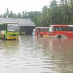 ಕಾರವಾರ ಡಿಪೋಗೆ ನುಗ್ಗಿದ ನೀರು – 50ಕ್ಕೂ ಹೆಚ್ಚು ಬಸ್ಸುಗಳು ಜಲಾವೃತ