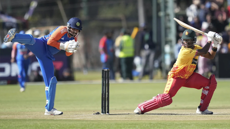 ಕಳಪೆ ಬ್ಯಾಟಿಂಗ್‌ಗೆ ಬೆಲೆತೆತ್ತ ʻಯಂಗ್‌ ಇಂಡಿಯಾʼ – ಜಿಂಬಾಬ್ವೆಗೆ 13 ರನ್‌ಗಳ ರೋಚಕ ಗೆಲುವು!