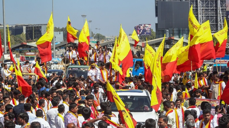ಖಾಸಗಿ ವಲಯದಲ್ಲಿ ಕನ್ನಡಿಗರಿಗೆ ಮೀಸಲಾತಿ: ಮಸೂದೆಯಲ್ಲಿ ಏನಿದೆ? ಕನ್ನಡಿಗರಿಗೆ ಅರ್ಹತೆ ಹೇಗೆ? ಯಾವ ಹುದ್ದೆಯಲ್ಲಿ ಎಷ್ಟು?