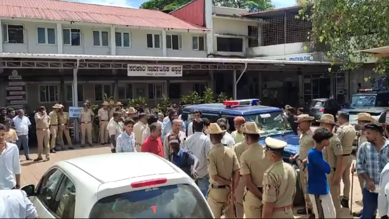 ಲವ್ ಪ್ರಪೋಸ್ ನಿರಾಕರಿಸಿದ್ದಕ್ಕೆ ಪುತ್ತೂರಿನಲ್ಲಿ ಅನ್ಯಕೋಮಿನ ವಿದ್ಯಾರ್ಥಿನಿಗೆ ಅಪ್ರಾಪ್ತನಿಂದ ಚಾಕು ಇರಿತ