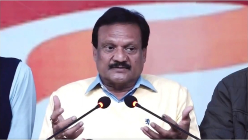 ಮುಂದೊಂದು ದಿನ ಮೋದಿ ನಿವಾಸಕ್ಕೆ ಜನ ನುಗ್ಗುತ್ತಾರೆ: ನಾಲಗೆ ಹರಿಬಿಟ್ಟ ಕೈ ಹಿರಿಯ ನಾಯಕ