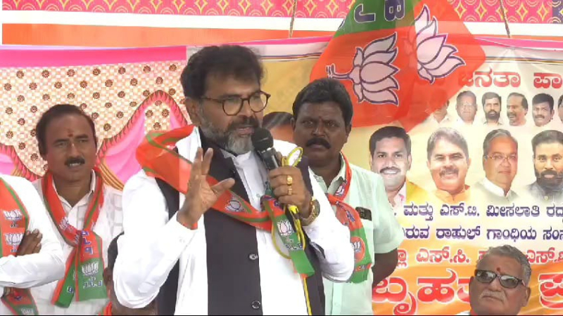 ಕಲಬುರಗಿಯಲ್ಲಿ ನಾಟಕ ಕಂಪನಿಯನ್ನು ತಂದು ನಾಟಕ ತೋರಿಸಿ ಹೋಗಿದ್ದಾರೆ: ಛಲವಾದಿ ಲೇವಡಿ