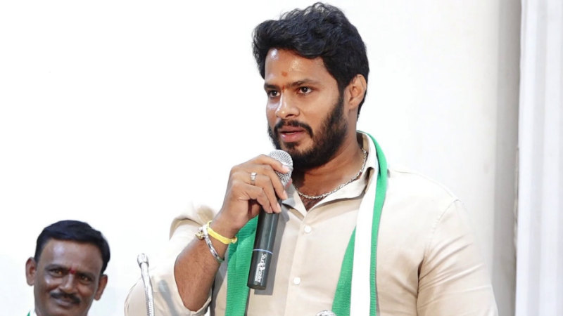 ಒಂದೇ ಒಂದು ಇಂಚು ಬೇರೆಯವರ ಜಾಗಕ್ಕೆ ನಾವು ಬೇಲಿ ಹಾಕಿಲ್ಲ: ನಿಖಿಲ್ ಕುಮಾರಸ್ವಾಮಿ