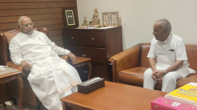 ಸಿಎಂ ಸ್ವಾಭಿಮಾನಿ ಸಮಾವೇಶ ಬಳಿಕ ಖರ್ಗೆ ಭೇಟಿ ಮಾಡಿದ ಬೋಸರಾಜು