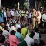 ವಕ್ಫ್ ಕ್ಯಾತೆ ವಿರೋಧಿಸಿ ರೈತರ ಹೋರಾಟ – ರಾತ್ರೋರಾತ್ರಿ ಪ್ರತಿಭಟನೆಗೆ ಧುಮುಕಿದ ರೈತರು