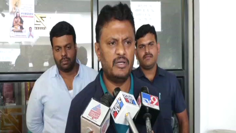 ಶಾಸಕರನ್ನು ಖರೀದಿ ಮಾಡೋ ಕೆಪಾಸಿಟಿ ಬಿಜೆಪಿಗರಿಗಿಲ್ಲ: ಶಿವಗಂಗಾ ಬಸವರಾಜ್ ವ್ಯಂಗ್ಯ