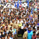 ಕಲಬುರಗಿ ಬಂದ್ – ಪ್ರತಿಭಟನಾಕಾರರಿಂದ ಲಾರಿ, ಕಾರಿನ ಗ್ಲಾಸ್ ಪುಡಿಪುಡಿ