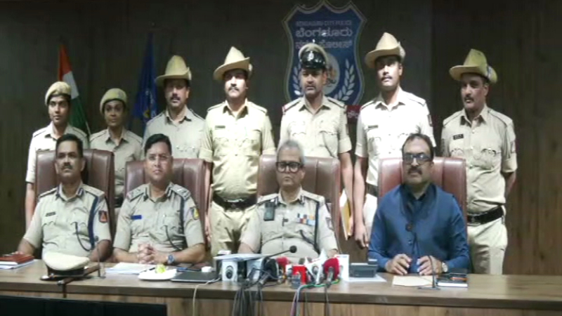 ಸಾಲ ಪಡೆದವರ ಮನೆಯ ಮೇಲೆ ಗೋಡೆ ಬರಹ ತಡೆಗಟ್ಟಬೇಕು: ಫೈನಾನ್ಸ್‌ ಹಾವಳಿ ನಿಯಂತ್ರಣಕ್ಕೆ ಗೈಡ್‌ಲೈನ್ಸ್‌