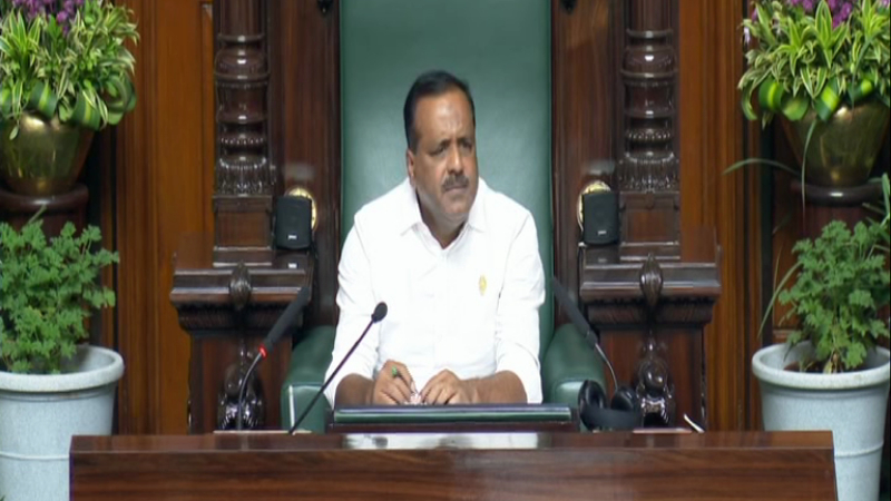 ಎಸ್‌ಎಸ್‌ಎಲ್‌ಸಿ ಪರೀಕ್ಷೆ ಬರೆಯುವ ವಿದ್ಯಾರ್ಥಿಗಳಿಗೆ ಶುಭಕೋರಿದ ಯು.ಟಿ ಖಾದರ್