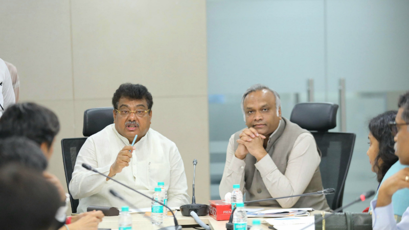 ಹುಬ್ಬಳ್ಳಿ, ಬೆಳಗಾವಿ ಏರ್‌ಪೋರ್ಟ್‌ನ್ನು ಅಂತಾರಾಷ್ಟ್ರೀಯ ವಿಮಾನ ನಿಲ್ದಾಣಗಳಾಗಿ ಘೋಷಿಸಲು ಕೇಂದ್ರಕ್ಕೆ ಪತ್ರ