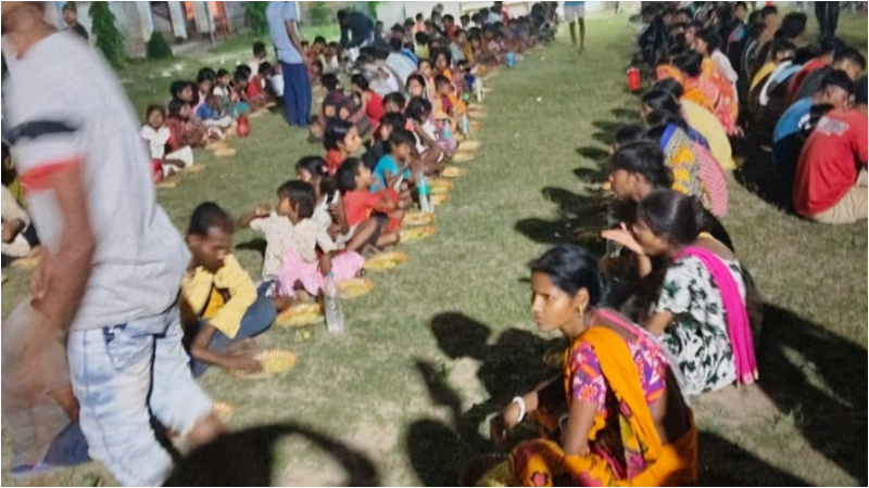 ಪಶ್ಚಿಮ ಬಂಗಾಳದಲ್ಲಿ ಹಿಂಸಾಚಾರ – ಹಿಂದೂಗಳ ಮನೆಗೆ ಬೆಂಕಿ, ಯವತಿಯರಿಗೆ ಲೈಂಗಿಕ ಕಿರುಕುಳ