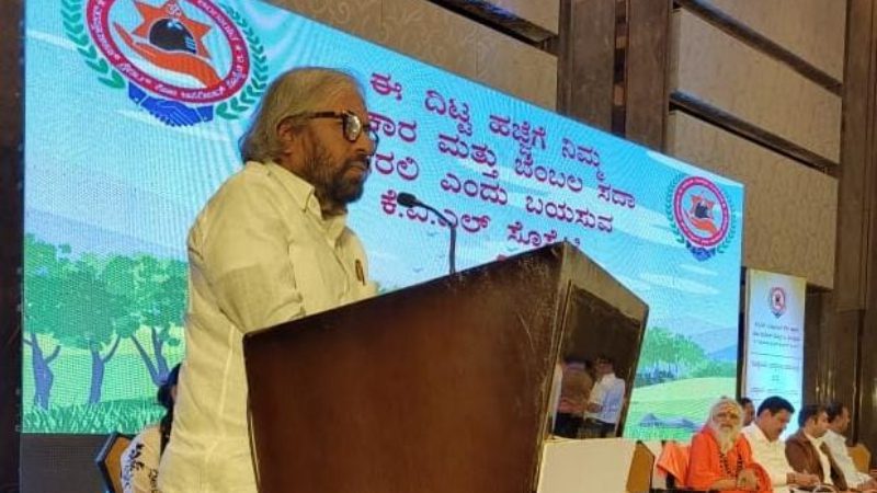 ಆಧುನಿಕ ಕರ್ನಾಟಕ ನಿರ್ಮಾಣಕ್ಕೆ ವೀರಶೈವ ಲಿಂಗಾಯತರ ಕೊಡುಗೆ ಅಪಾರ: ಈಶ್ವರ್ ಖಂಡ್ರೆ