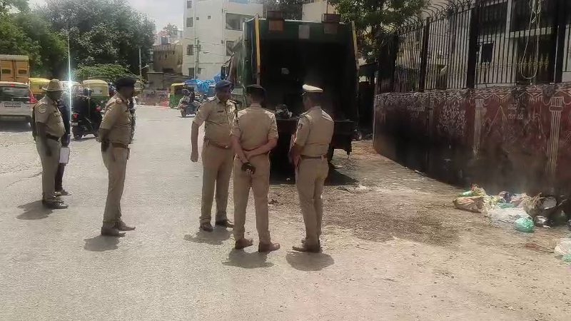 ಬೆಂಗಳೂರಲ್ಲಿ ಭಯಾನಕ ಹತ್ಯೆ – ಮಹಿಳೆಯ ಕೊಲೆ ಮಾಡಿ ಮೂಟೆಕಟ್ಟಿ ಕಸದ ಲಾರಿಯಲ್ಲಿಟ್ಟು ಎಸ್ಕೇಪ್!