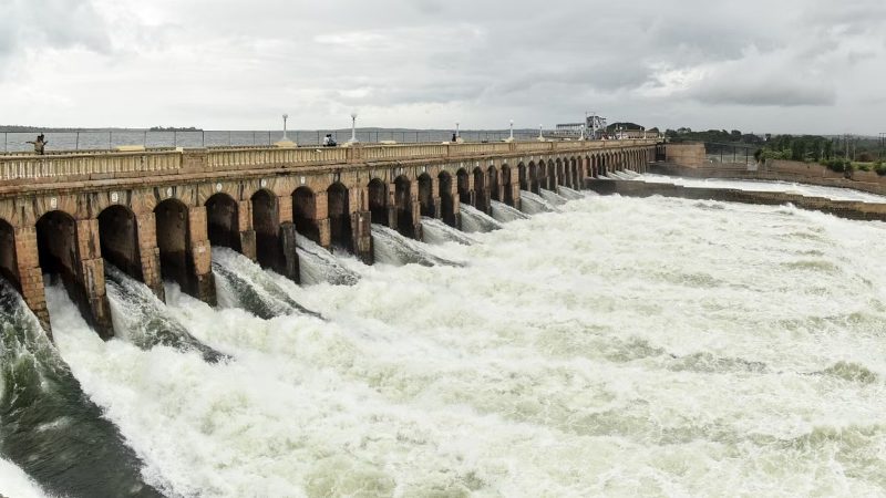 ರಾಜ್ಯದಲ್ಲಿ ಆರಿದ್ರಾ ಮಳೆಯಬ್ಬರ – 93 ವರ್ಷಗಳ ಬಳಿಕ ಜೂನ್‌ನಲ್ಲೇ KRS 123 ಅಡಿ ಭರ್ತಿ