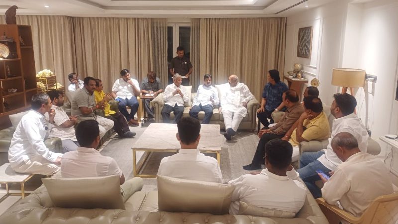ಮನೆಯೊಂದು ಮೂರು ಬಾಗಿಲು – ಶಾ ರಾಜ್ಯ ಭೇಟಿ ಸಂದರ್ಭದಲ್ಲೇ ಬಿಜೆಪಿ ಭಿನ್ನಮತ ತಾರಕಕ್ಕೆ!