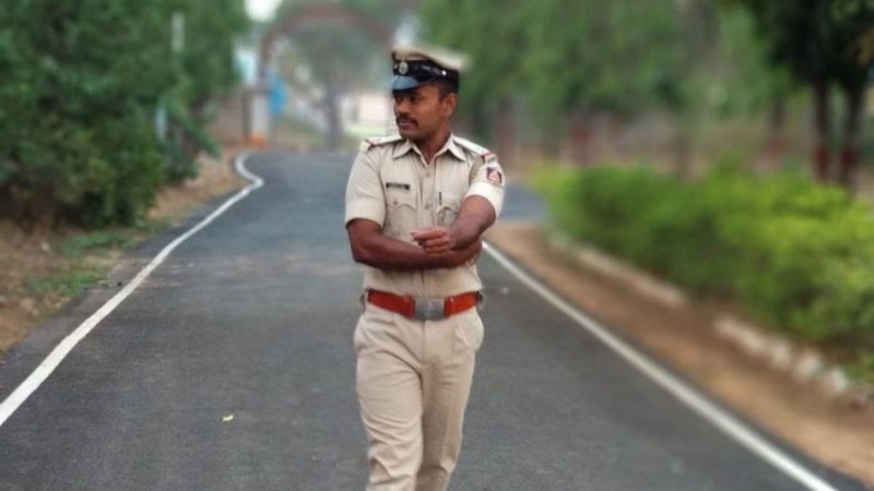 ಗಾಂಜಾ ಆರೋಪಿಗಳನ್ನು ಕರೆತರುತ್ತಿದ್ದ ಸಬ್‌ ಇನ್ಸ್‌ಪೆಕ್ಟರ್‌ಗೆ ಲಾರಿ ಡಿಕ್ಕಿಯಾಗಿ ಸಾವು – ಪ್ರಕರಣದ ಸುತ್ತ ಹಲವು ಅನುಮಾನ