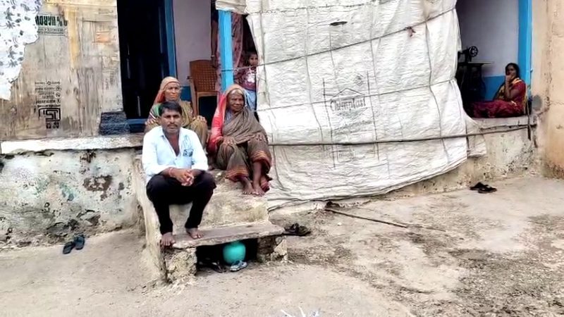 ಹೃದಯಾಘಾತಕ್ಕೆ ಒಂದೇ ಕುಟುಂಬದ 7 ಮಂದಿ ಬಲಿ – ನಾಲ್ವರು ಮೊಮ್ಮಕ್ಕಳಿಗೆ ಬೈಪಾಸ್‌ ಸರ್ಜರಿ!
