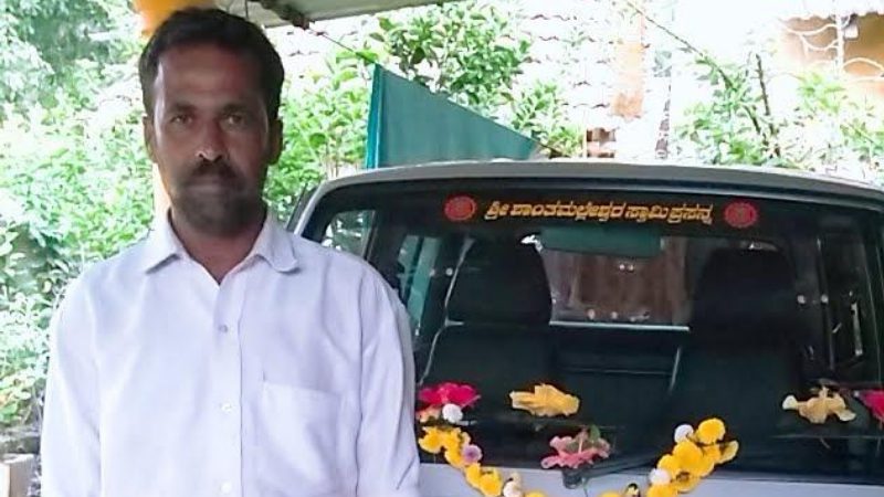 ಸಂತೆ ಮುಗಿಸಿಕೊಂಡು ಮನೆಗೆ ಹೊರಟಿದ್ದ ವ್ಯಕ್ತಿ ಕುಸಿದುಬಿದ್ದು ಸಾವು