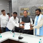 ಬೆಂಗಳೂರು ವಿಶ್ವವಿದ್ಯಾಲಯದ ಸಮಸ್ಯೆಗಳನ್ನ ಪರಿಹಾರ ಮಾಡಿ: ಛಲವಾದಿ ನಾರಾಯಣಸ್ವಾಮಿ