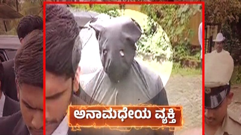 ಧರ್ಮಸ್ಥಳ ಫೈಲ್ಸ್‌ | ತನಿಖೆಗಿಳಿದ ಎಸ್‌ಐಟಿ – 8 ತಾಸುಗಳ ಕಾಲ ದೂರುದಾರನ ವಿಚಾರಣೆ