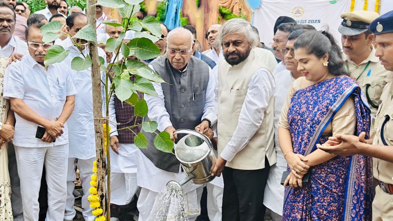 ರಾಜ್ಯದಾದ್ಯಂತ 3 ಕೋಟಿ ಸಸಿ ನೆಡಲಾಗುವುದು: ಈಶ್ವರ್‌ ಖಂಡ್ರೆ
