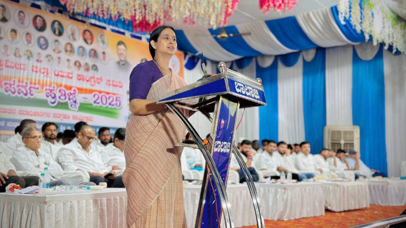 ರಾಹುಲ್‌ ಗಾಂಧಿ ಜೊತೆ ಯುವಕರು ಸೈನಿಕರಾಗಿ ಕೆಲಸ ಮಾಡಬೇಕು: ಲಕ್ಷ್ಮಿ ಹೆಬ್ಬಾಳ್ಕರ್