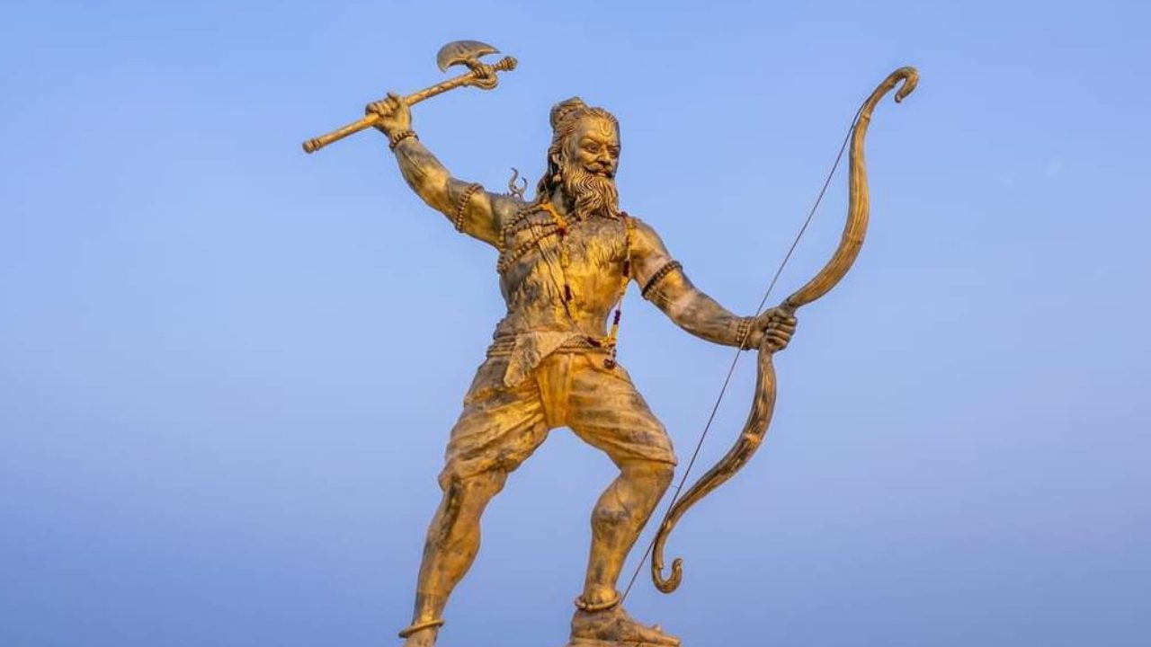 ಕಾರ್ಕಳ ಪರಶುರಾಮನ ಮೂರ್ತಿ ಕಂಚು, ಫೈಬರಿನದ್ದಲ್ಲ, ಹಿತ್ತಾಳೆಯದ್ದು – ಕೋರ್ಟ್‌ಗೆ ಪೊಲೀಸರ ಚಾರ್ಜ್‌ಶೀಟ್