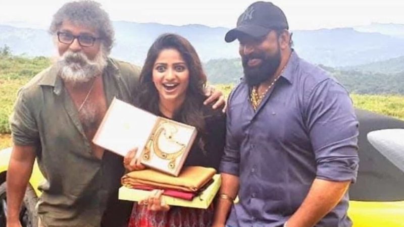 ಬಿಕ್ಲು ಶಿವ ಕೊಲೆ ಕೇಸ್‌ಗೆ ಟ್ವಿಸ್ಟ್‌ – ಪ್ರಮುಖ ಆರೋಪಿಯಿಂದ ನಟಿ ರಚಿತಾ ರಾಮ್‌ಗೆ ಭರ್ಜರಿ ಗಿಫ್ಟ್