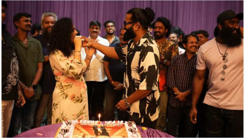 ಯಾರ ಕೈಗೂ ಸಿಗದೇ ಸರಳವಾಗಿ ಹುಟ್ಟುಹಬ್ಬ ಆಚರಿಸಿದ ರಿಷಬ್ ಶೆಟ್ಟಿ