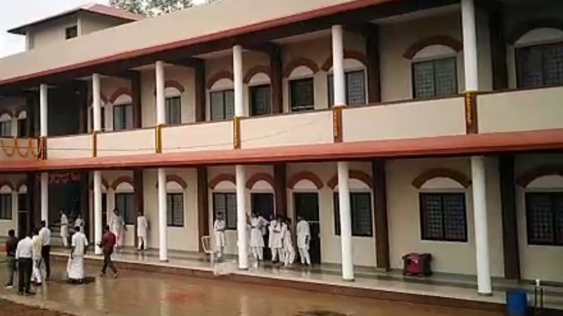 50 ಮೌಲಾನ ಆಜಾದ್ ಮಾದರಿ ಶಾಲೆ ತೆರೆಯಲು ಸರ್ಕಾರ ಆದೇಶ – ವಿಪಕ್ಷಗಳ ಕಿಡಿ