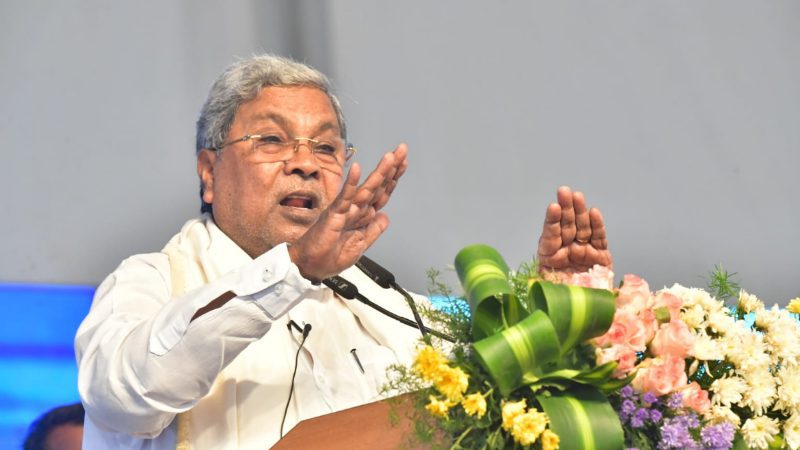 ಸಿಗಂದೂರು ಸೇತುವೆ ಉದ್ಘಾಟನೆ| ಕೇಂದ್ರದಿಂದ ಶಿಷ್ಟಾಚಾರ ಉಲ್ಲಂಘನೆ: ಸಿದ್ದರಾಮಯ್ಯ ಆಕ್ರೋಶ