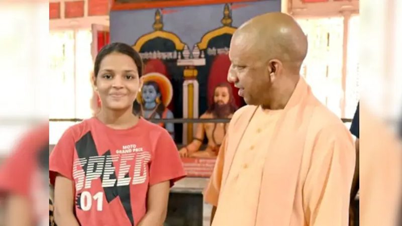 ಯೋಗಿ ಮಾತಿಗೂ ಕಿಮ್ಮತ್ತಿಲ್ಲ – ವಿದ್ಯಾರ್ಥಿನಿಗೆ ಶುಲ್ಕ ವಿನಾಯ್ತಿ ಕೊಡಲು ನಿರಾಕರಿಸಿ‌ದ RSS ಮೂಲದ ಶಿಕ್ಷಣ ಸಂಸ್ಥೆ