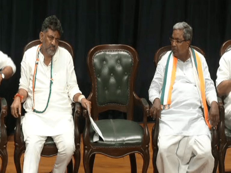 ಕುರ್ಚಿಯಾಟದಲ್ಲಿ ಸಿಎಂ, ಡಿಸಿಎಂ ಮೈಂಡ್ ಗೇಮ್ – ಟ್ರಿಕ್ಕಿ ಪಾಲಿಟಿಕ್ಸ್‌ನಲ್ಲಿ ಯಾರಾಗ್ತಾರೆ ವಿನ್?